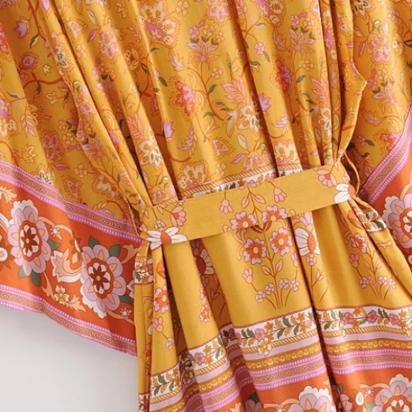 Sunny Days Vintage Style Short Kimono Coverup Wrap - Picture 8 of 8